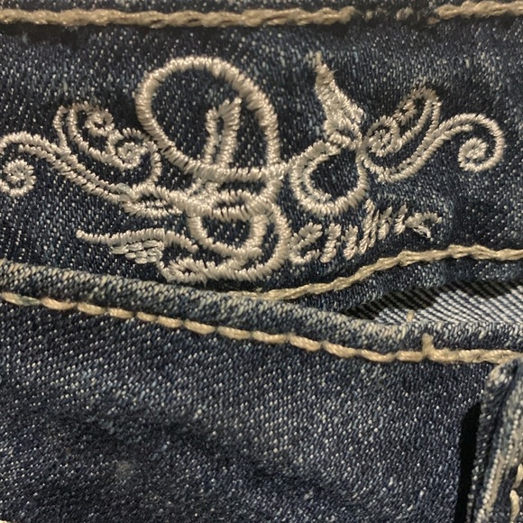 Do Denim of NY Blue Jeans - Picture 6 of 11